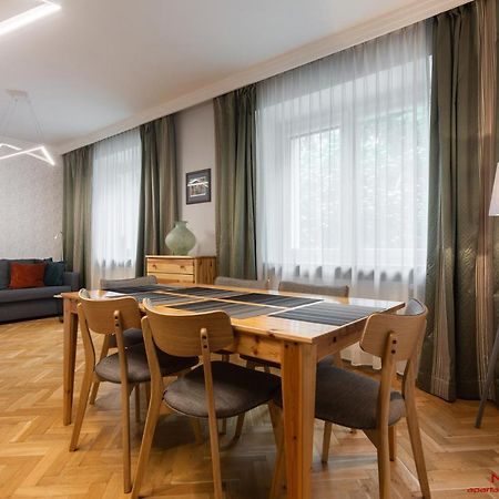 Apartment Nearto Old Town Daszynskiego Street Kraków Exteriör bild